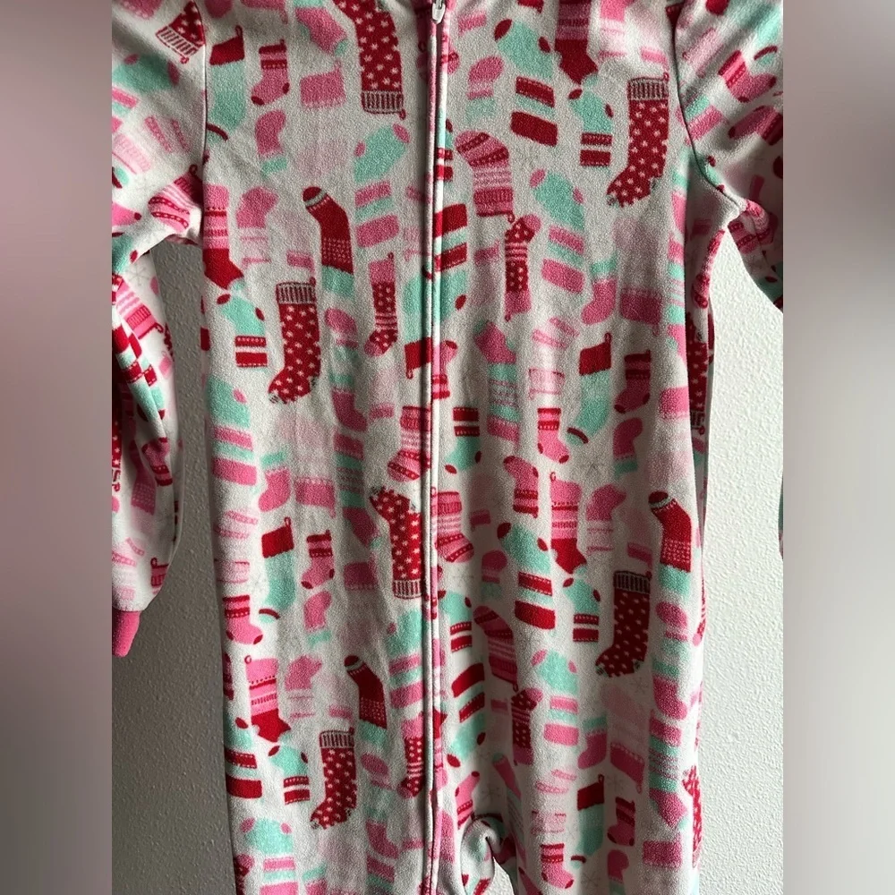 Cozy Kids Pajamas with Fun Patterns size 7